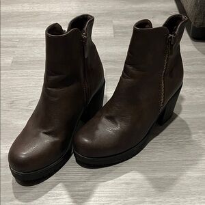 Dream Pairs Dark Brown Platform Ankle Booties with Side Zip